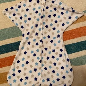 Fleece Zippadee zip swaddle size small (3-6 month)